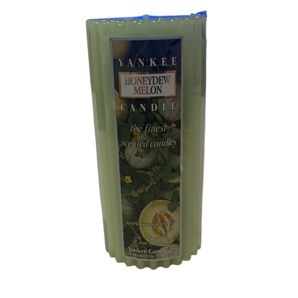 RARE! Yankee Candle Honeydew Melon 6 inch Pillar scented Candle. NWT.